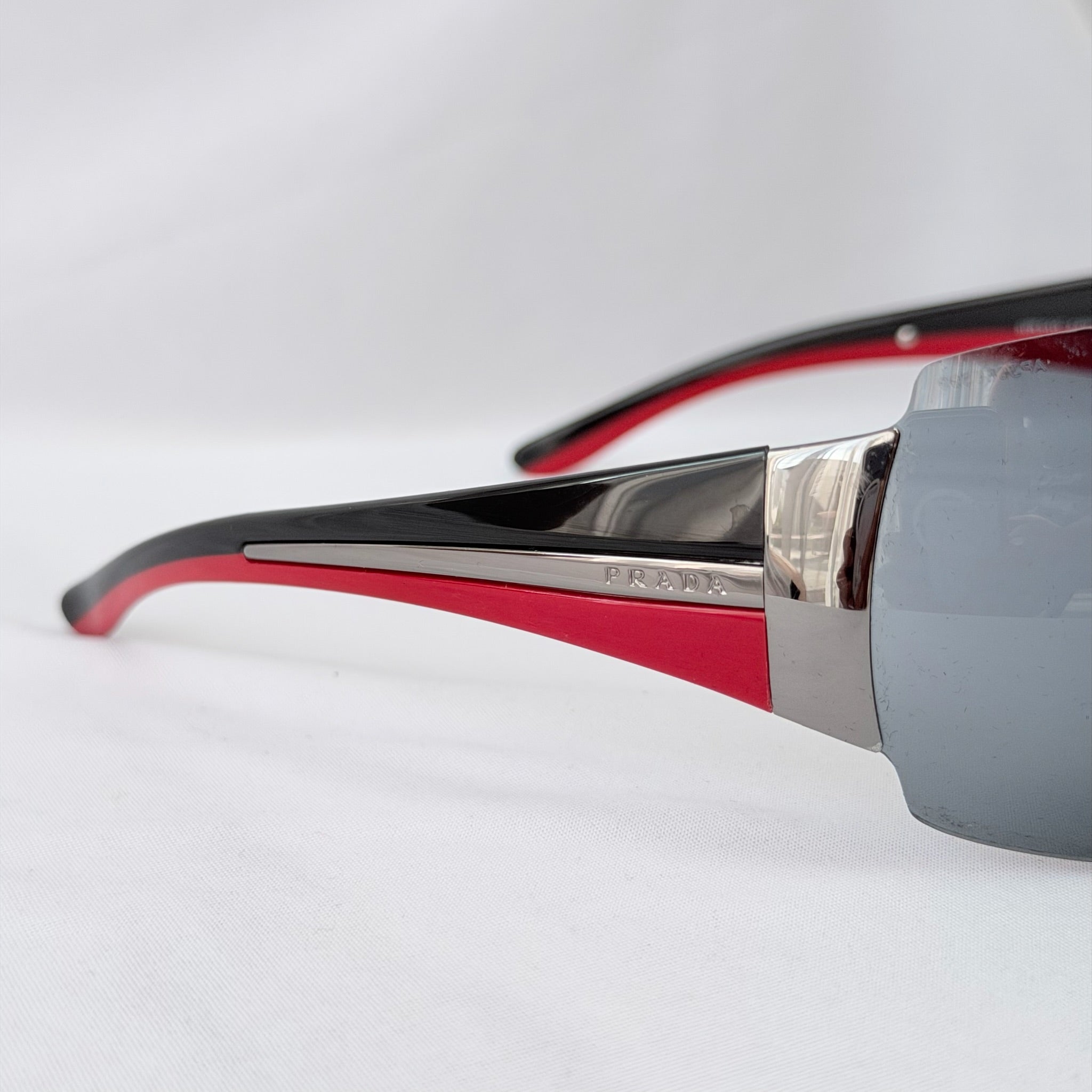 Vintage Prada Wrap Shield Red, Silver & Black Unisex Sunglasses SPR 54G With Case