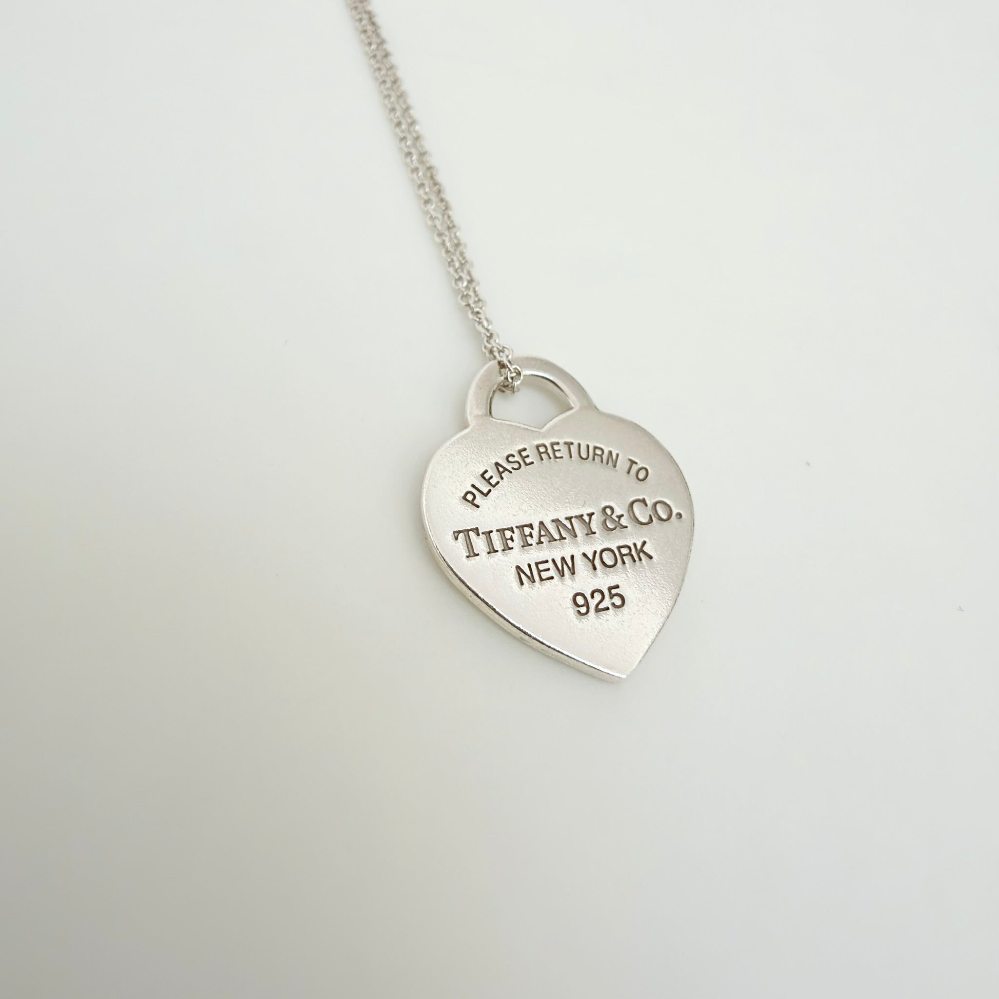 Tiffany & Co. Return to Tiffany Small Heart Women's Necklace 925 Sterling Silver 17.5 Inches