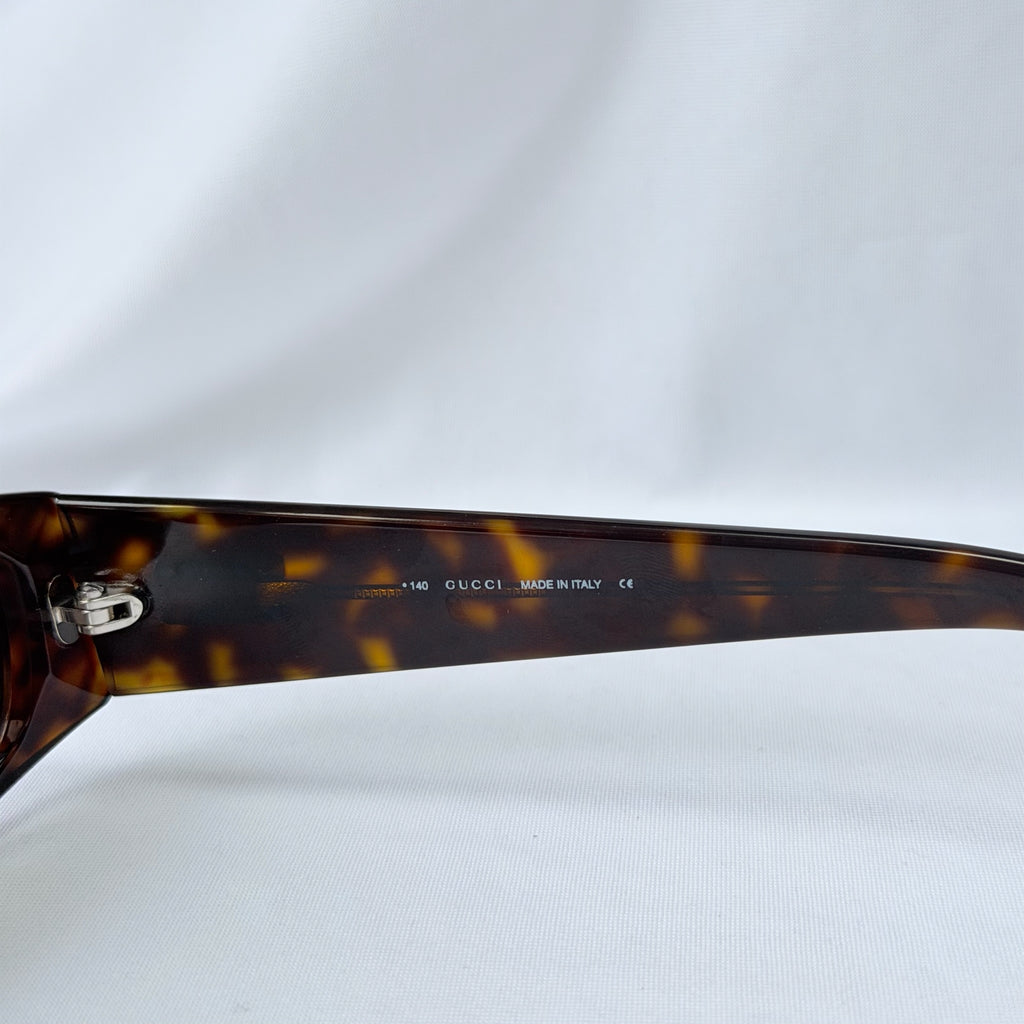 Vintage Gucci GG 2451/S Brown Tortoiseshell Silver Retro Skinny Unisex Sunglasses