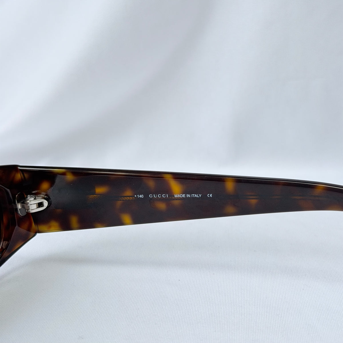 Vintage Gucci GG 2451/S Brown Tortoiseshell Silver Retro Skinny Unisex Sunglasses