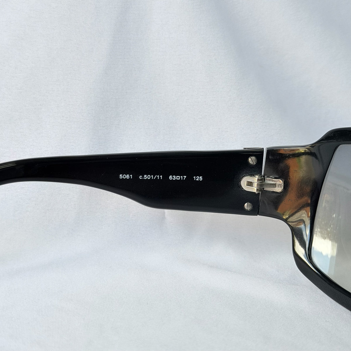 CHANEL Vintage Black Butterfly Quilted Temples Sunglasses 5061 With Case