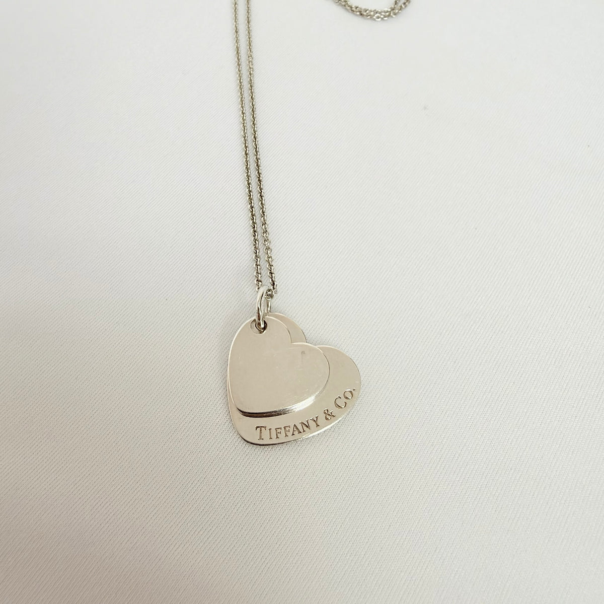 Tiffany&Co. Vintage Double Stacking Heart Sterling Silver 925 Necklace With Pouch